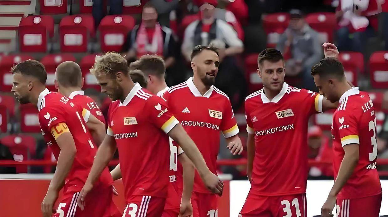 德甲；莱比锡红牛VS斯图加特